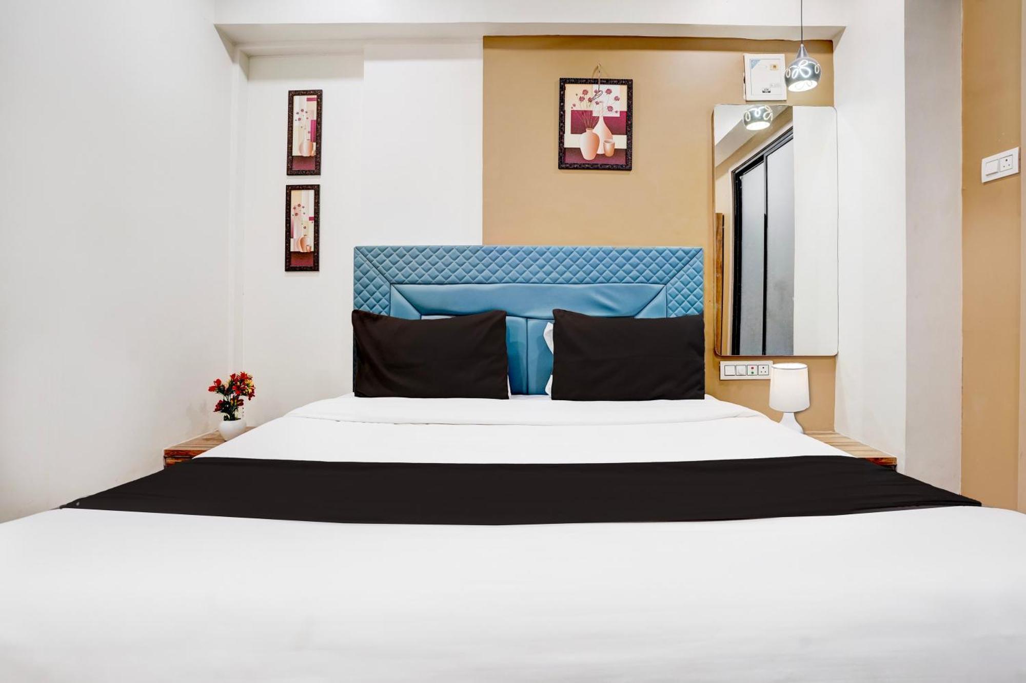 Super Collection O Vesu Surat Formerly Hotel Signature Екстериор снимка